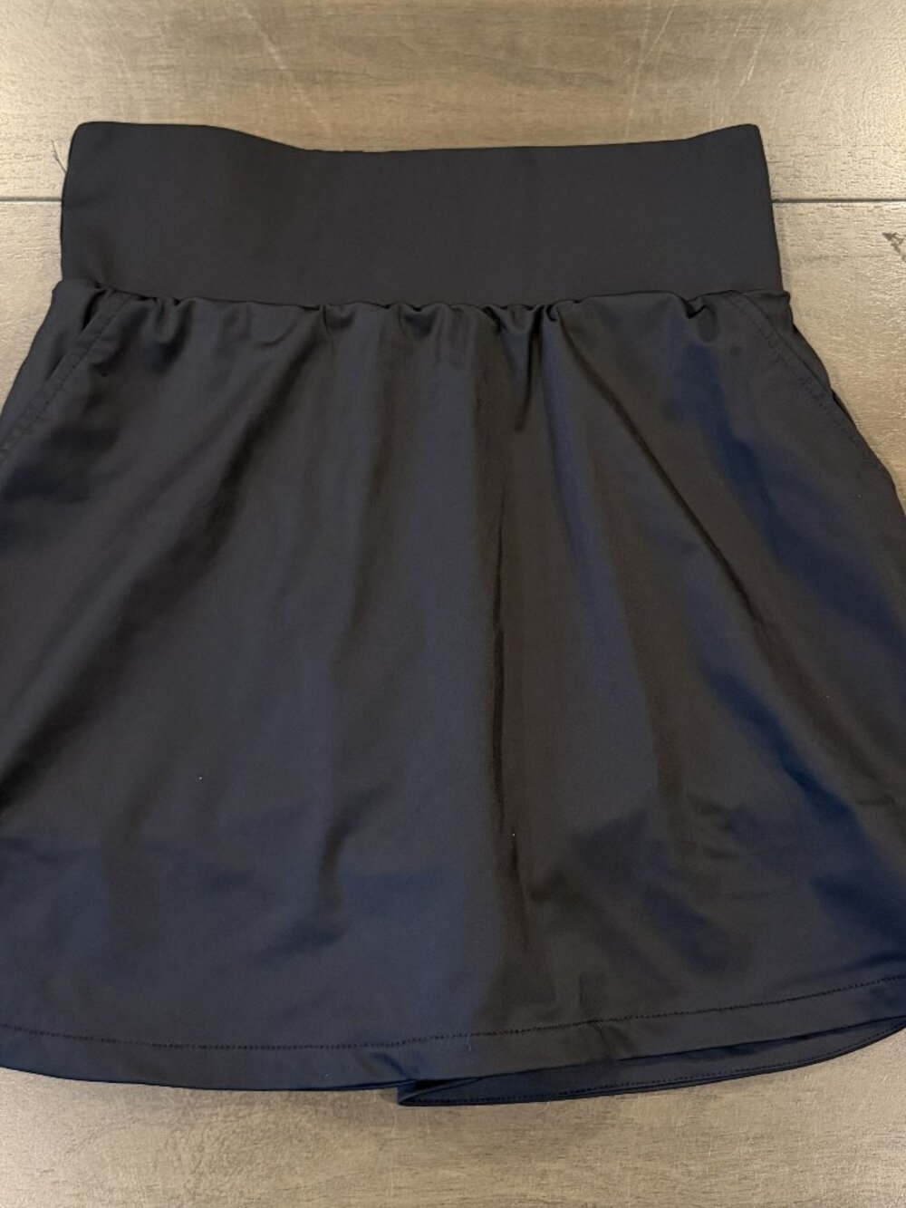 SHEIN Women's Small Black Skort with Pockets Casual Mini Skirt Shorts